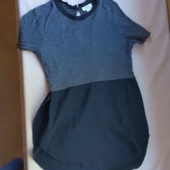 Wilfred with silk shirt - Picture 6 of 6